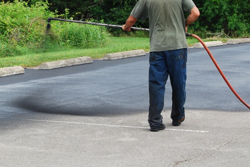 Asphalt Sealing