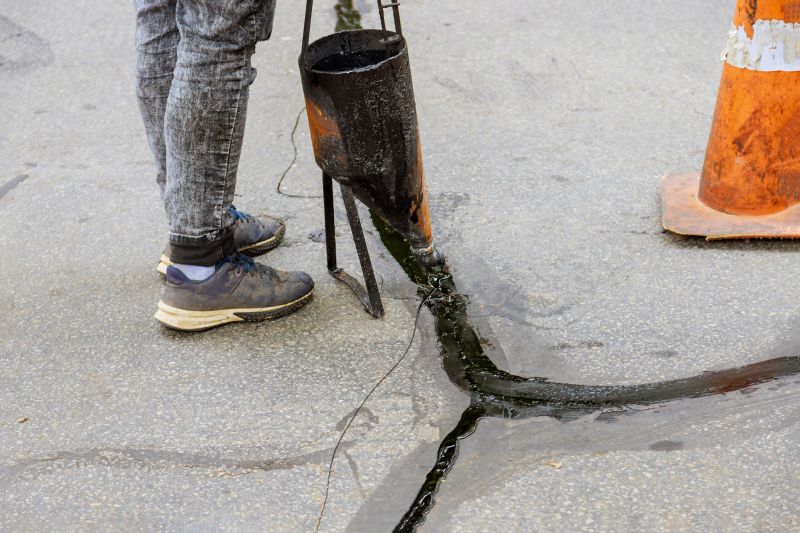 Asphalt Crack Sealing in Tampa, FL