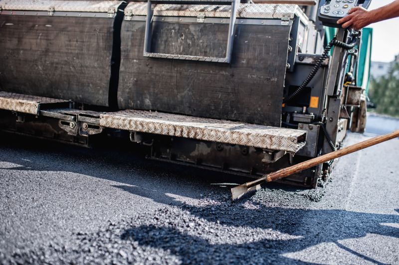 Commercial Asphalt Service in Los Angeles, CA
